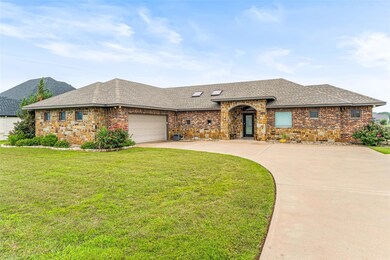 4004 Upper Lake Cir, Granbury, TX 76049 - photo 2