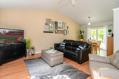 1238 Clement Dr-18