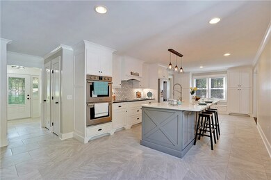Foyer to kitchen