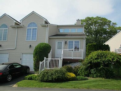 5 Queen Ave unit 13, West Warwick, RI 02893 - photo 2