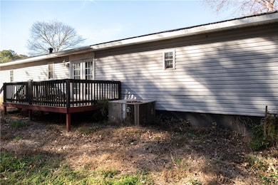 115 Mcnair Dr, Westminster, SC 29693 - photo 7