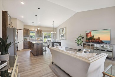 12570 Shenandoah Blvd NW, Coon Rapids, MN 55448 - photo 7