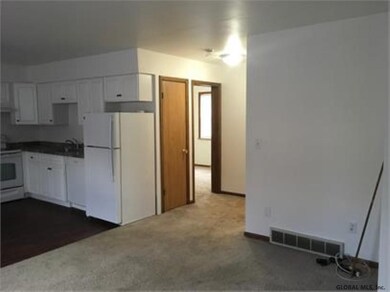 79 Cheltingham Ave, Schenectady, NY 12306 - photo 6