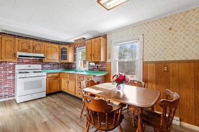 107 W Gray Rd, Gray, ME 04039 - photo 5