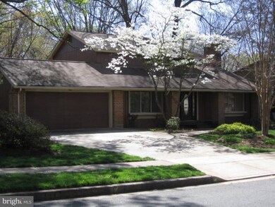 5407 Southport Ln, Fairfax, VA 22032 - photo 6