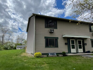 170 E Hadley Rd unit 97, Amherst, MA 01002 - photo 4