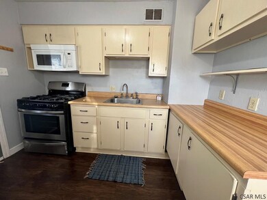 1921 Minno Dr, Johnstown, PA 15905 - photo 6