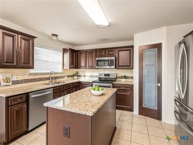 3902 Basset Ct, Killeen, TX 76543 - photo 6