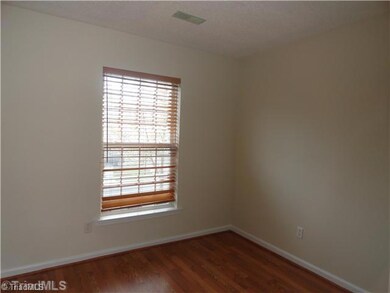 2nd Bedroom.
