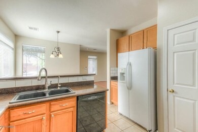 Kitchen (3)-SMALL