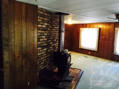 19950 Driftwood Ln unit 302, Bend, OR 97702 - photo 6