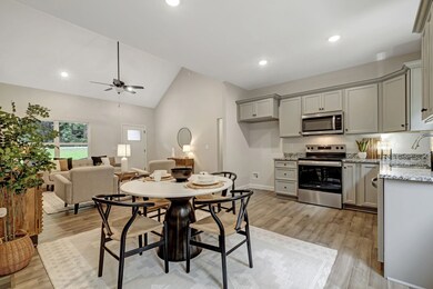 HOT Selling Location!!! Perfect for Nashville, Franklin + Brentwood Commuters Easy Access to I-40 and I-840