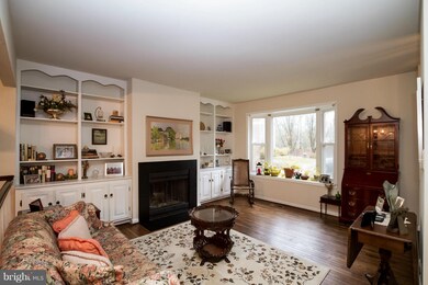 11510 Pine Cone Ct, Reston, VA 20191 - photo 6