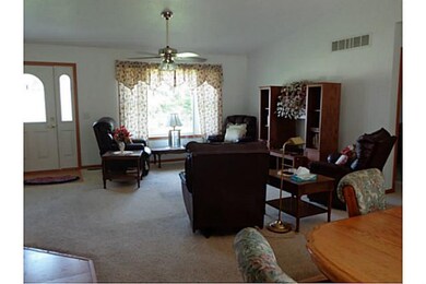 Living Room. View to front