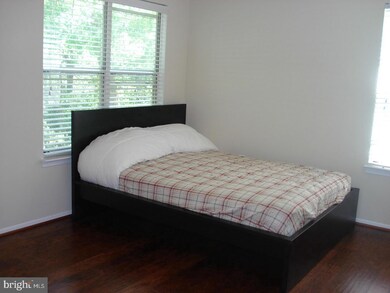 3563 Plumtree Dr unit 13, Ellicott City, MD 21042 - photo 7