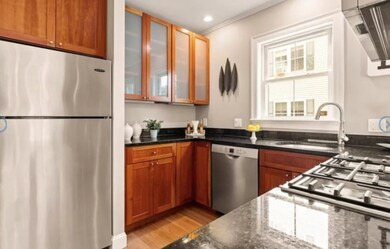 8 Suffolk St, Cambridge, MA 02139 - photo 3