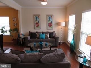 11158 Commanders Ln, White Plains, MD 20695 - photo 4