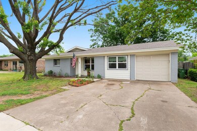 7832 Standley St, North Richland Hills, TX 76180 - photo 3