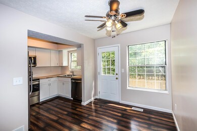 Dining Room & Kitchen