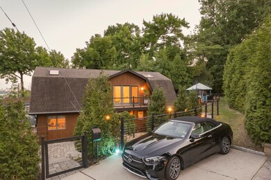 28 Colony Rd, Edgewater, NJ 07020 - photo 2