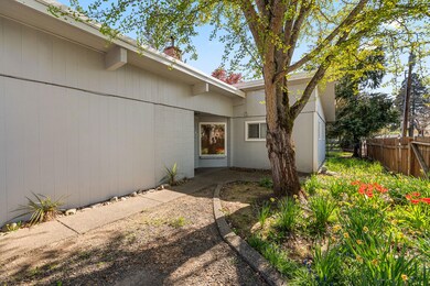 15_787 s shasta avenue - 15