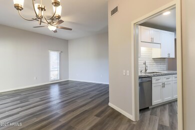 17251 N 105th Ave, Sun City, AZ 85373 - photo 6