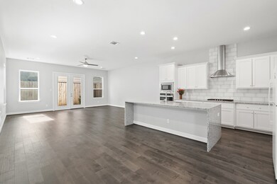 1739 Indiana St, Houston, TX 77006 - photo 7