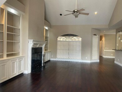 7918 Oakwood Hollow St, Houston, TX 77040 - photo 6