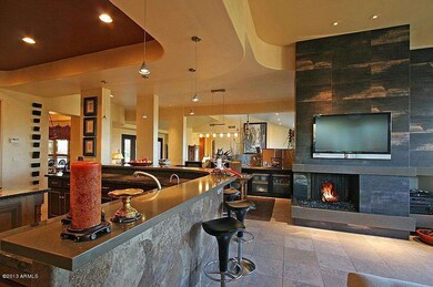 017_kitchenfireplace