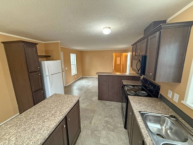 2501 N Apperson Way unit 73, Kokomo, IN 46901 - photo 6