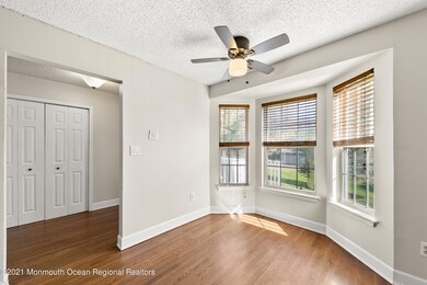 1113 Magnolia Ln, Branchburg, NJ 08876 - photo 7