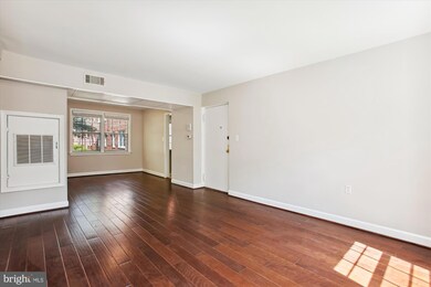 6506 Boulevard View unit A1, Alexandria, VA 22307 - photo 6