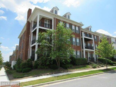 23620 Overlook Park Dr unit 202, Clarksburg, MD 20871 - photo 2