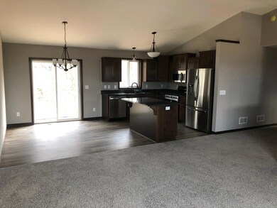 569 18th St NW, Sauk Rapids, MN 56379 - photo 3