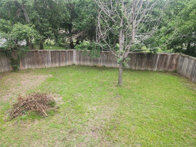 311 E Osage Ave, McAlester, OK 74501 - photo 4