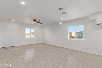 438 Liesen, Morristown, AZ 85342 - photo 6