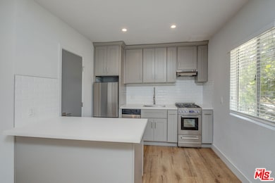 4140 Grand View Blvd unit 9, Los Angeles, CA 90066 - photo 4