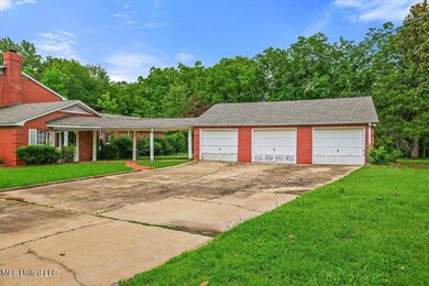 04-622 Magnolia Rd