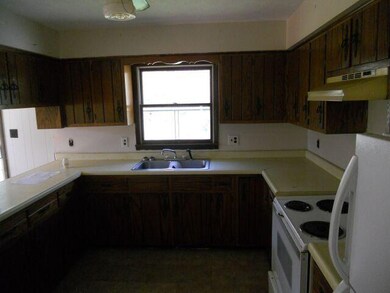 10305 Kentucky 192, Somerset, KY 42501 - photo 7