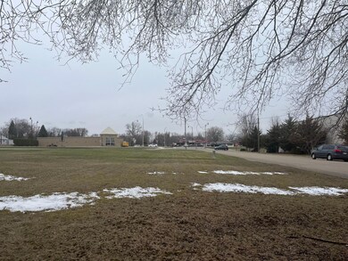 1916 E Main St, Albert Lea, MN 56007 - photo 6