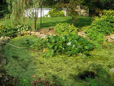 33 Leaf St, West Warwick, RI 02893 - photo 3