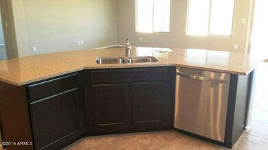 Kitchen Island w/ Dishwasher & Granite