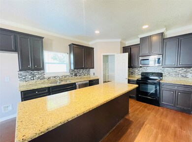 3202 Druid St, Houston, TX 77091 - photo 6