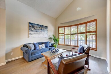 A brilliant and sun-drenched bay window completes 