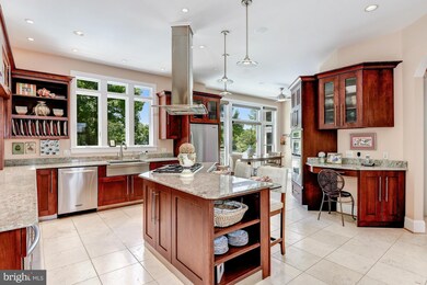 201 W Lake Dr, Annapolis, MD 21403 - photo 4