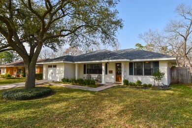 2110 Hewitt Dr, Houston, TX 77018 - photo 2