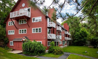 1856 Quechee Main St unit 5, Hartford, VT 05001 - photo 2