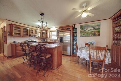 176 Country Woods Ln, Statesville, NC 28625 - photo 3