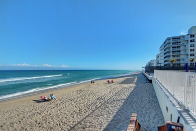 Le Chateau Royal unit 6100, Palm Beach, FL 33480 - photo 4