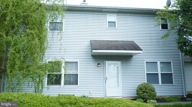 51 Wyndmoor Dr, East Windsor, NJ 08520 - photo 2